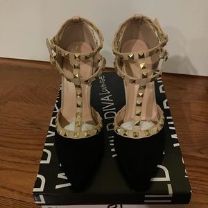 Wild Diva Lounge Studded Pointed Heels